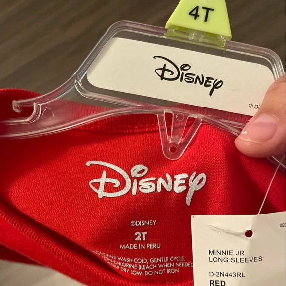 Disney Red Minnie Mouse Christmas Long Sleeve Girls Tee size 2T-NWT - Picture 4 of 5